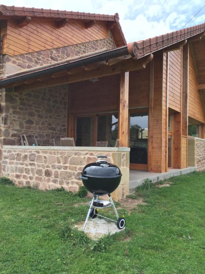 Les Perruchons Ancienne Grange Renovee Avec Soin Villa Ozolles Eksteriør billede